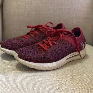Under Armour Hovr